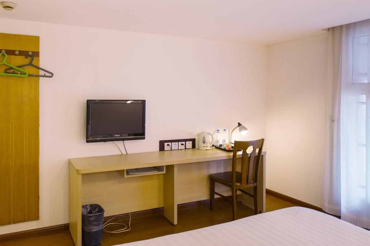 Motel Shenzhen Longgang Longcheng Square Metro Station Exterior foto
